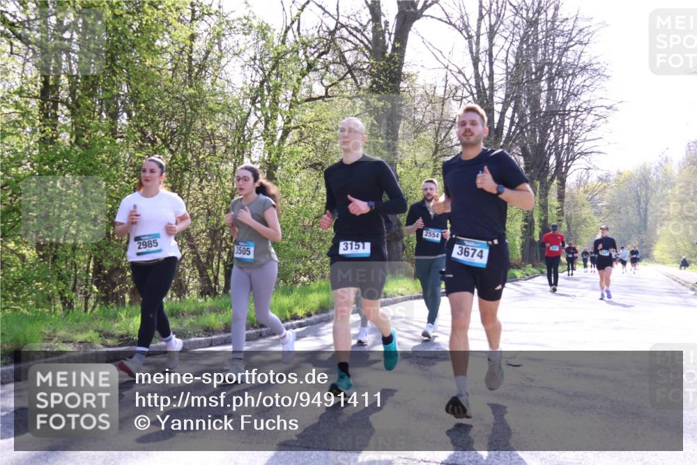 12.04.2026 - 45. Internationalen Wilhelmsburger Insellauf Yannick Fuchs http://msf.ph/oto/9491411 12.04.2026 10:41:37 Laufen 2985, 3505, 3151, 2554, 3674 meine-sportfotos.de
