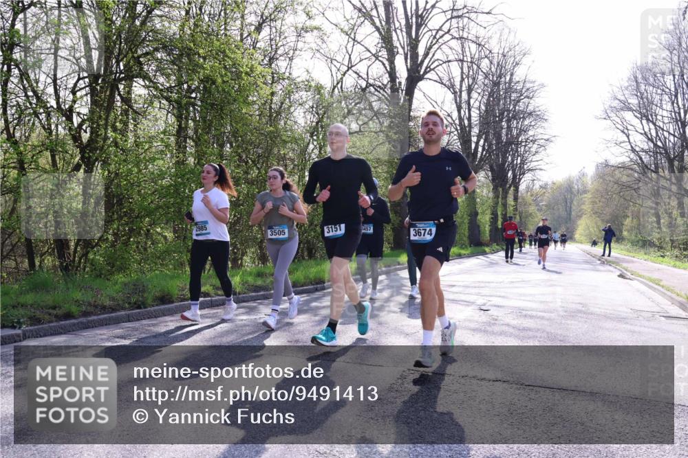 12.04.2026 - 45. Internationalen Wilhelmsburger Insellauf Yannick Fuchs http://msf.ph/oto/9491413 12.04.2026 10:41:37 Laufen 2985, 3505, 3151, 1457, 3674 meine-sportfotos.de