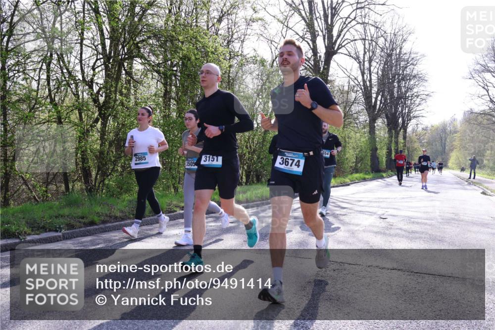 12.04.2026 - 45. Internationalen Wilhelmsburger Insellauf Yannick Fuchs http://msf.ph/oto/9491414 12.04.2026 10:41:37 Laufen 2985, 3505, 3151, 3674, 554 meine-sportfotos.de
