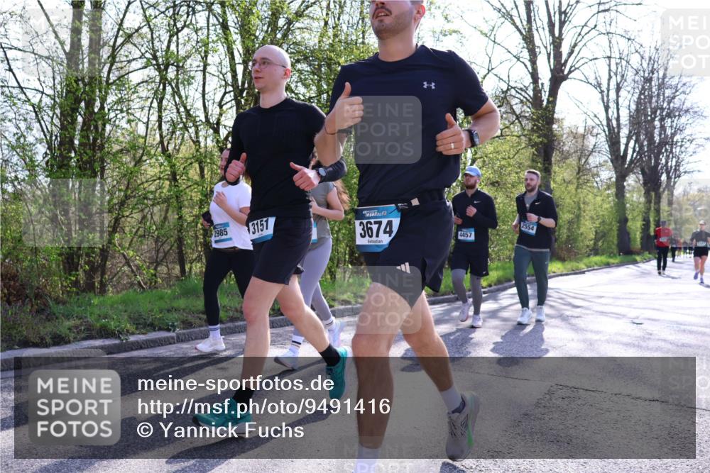 12.04.2026 - 45. Internationalen Wilhelmsburger Insellauf Yannick Fuchs http://msf.ph/oto/9491416 12.04.2026 10:41:38 Laufen 2985, 3151, 3674, 4457, 2554 meine-sportfotos.de