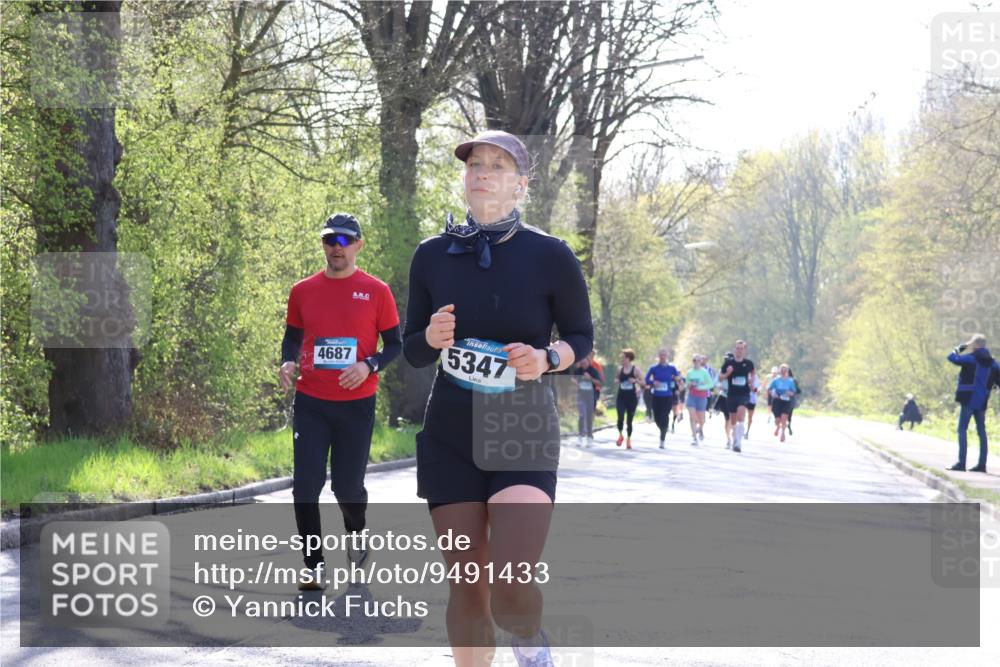 12.04.2026 - 45. Internationalen Wilhelmsburger Insellauf Yannick Fuchs http://msf.ph/oto/9491433 12.04.2026 10:41:42 Laufen 4687, 5347 meine-sportfotos.de