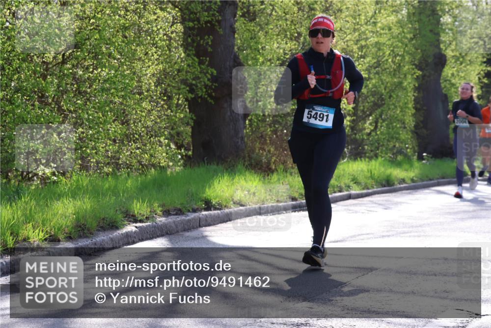 12.04.2026 - 45. Internationalen Wilhelmsburger Insellauf Yannick Fuchs http://msf.ph/oto/9491462 12.04.2026 10:41:47 Laufen 5491, 2004 meine-sportfotos.de
