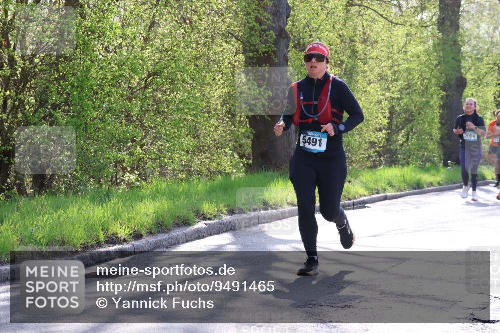 12.04.2026 - 45. Internationalen Wilhelmsburger Insellauf Yannick Fuchs http://msf.ph/oto/9491465 12.04.2026 10:41:48 Laufen 5491, 2004 meine-sportfotos.de