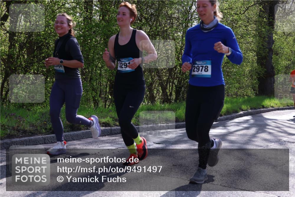12.04.2026 - 45. Internationalen Wilhelmsburger Insellauf Yannick Fuchs http://msf.ph/oto/9491497 12.04.2026 10:41:54 Laufen 329, 2978 meine-sportfotos.de