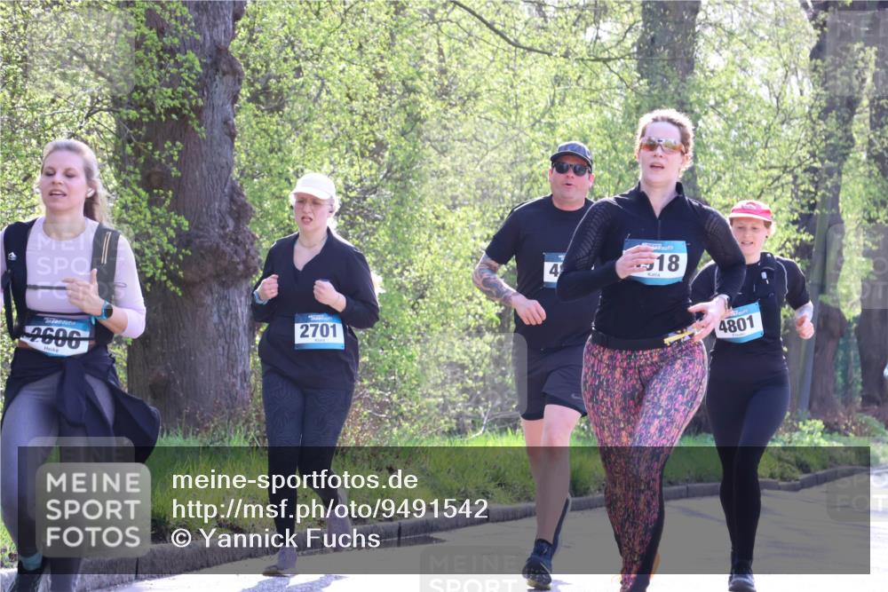12.04.2026 - 45. Internationalen Wilhelmsburger Insellauf Yannick Fuchs http://msf.ph/oto/9491542 12.04.2026 10:42:04 Laufen 2606, 2701, 4, 18, 4801 meine-sportfotos.de