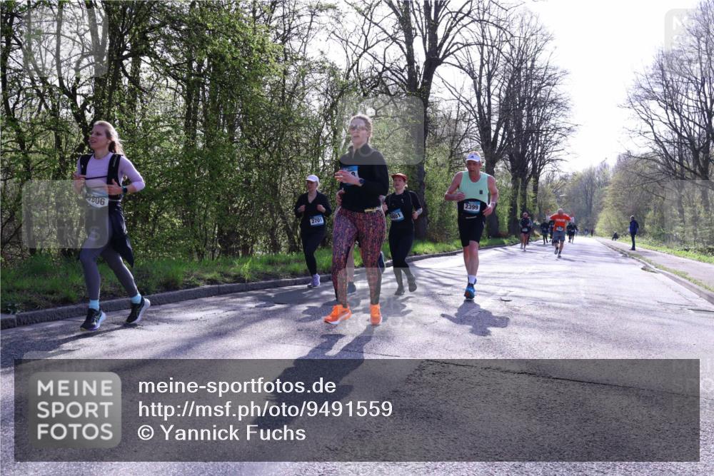 12.04.2026 - 45. Internationalen Wilhelmsburger Insellauf Yannick Fuchs http://msf.ph/oto/9491559 12.04.2026 10:42:06 Laufen 2506, 2701, 2399 meine-sportfotos.de