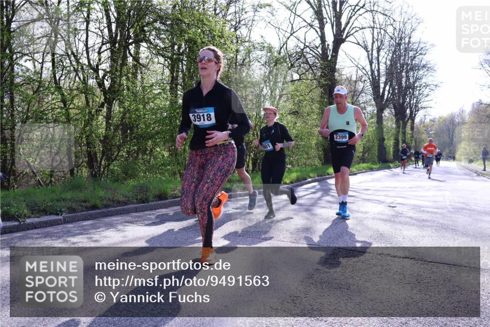 12.04.2026 - 45. Internationalen Wilhelmsburger Insellauf Yannick Fuchs http://msf.ph/oto/9491563 12.04.2026 10:42:07 Laufen 3918, 2399 meine-sportfotos.de