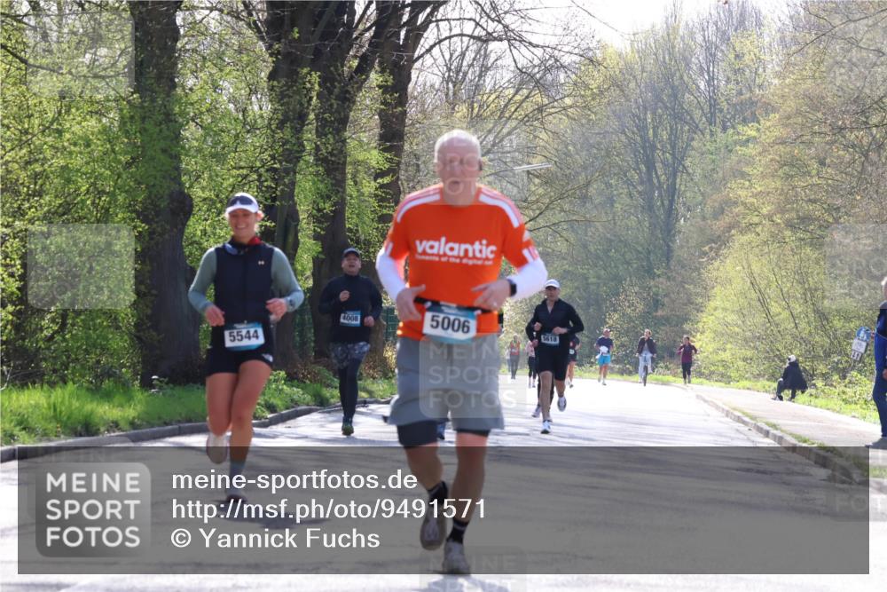 12.04.2026 - 45. Internationalen Wilhelmsburger Insellauf Yannick Fuchs http://msf.ph/oto/9491571 12.04.2026 10:42:09 Laufen 4008, 5006, 5544, 5618 meine-sportfotos.de