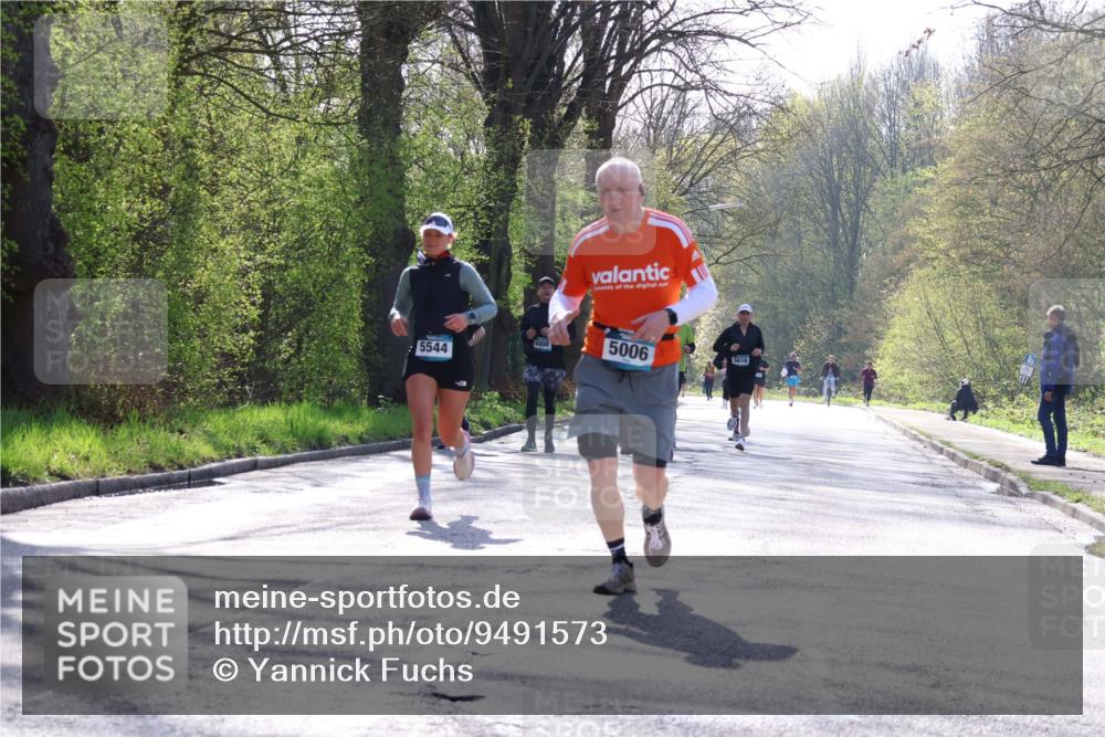 12.04.2026 - 45. Internationalen Wilhelmsburger Insellauf Yannick Fuchs http://msf.ph/oto/9491573 12.04.2026 10:42:10 Laufen 4008, 5544, 5006, 5618 meine-sportfotos.de