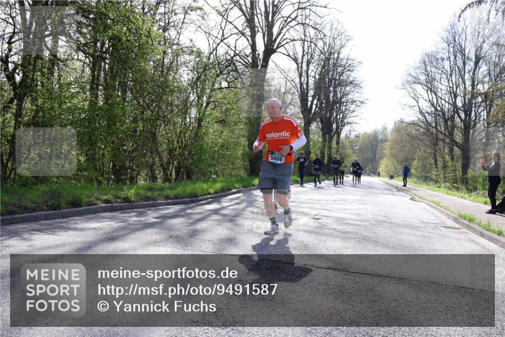 12.04.2026 - 45. Internationalen Wilhelmsburger Insellauf Yannick Fuchs http://msf.ph/oto/9491587 12.04.2026 10:42:12 Laufen 5006 meine-sportfotos.de