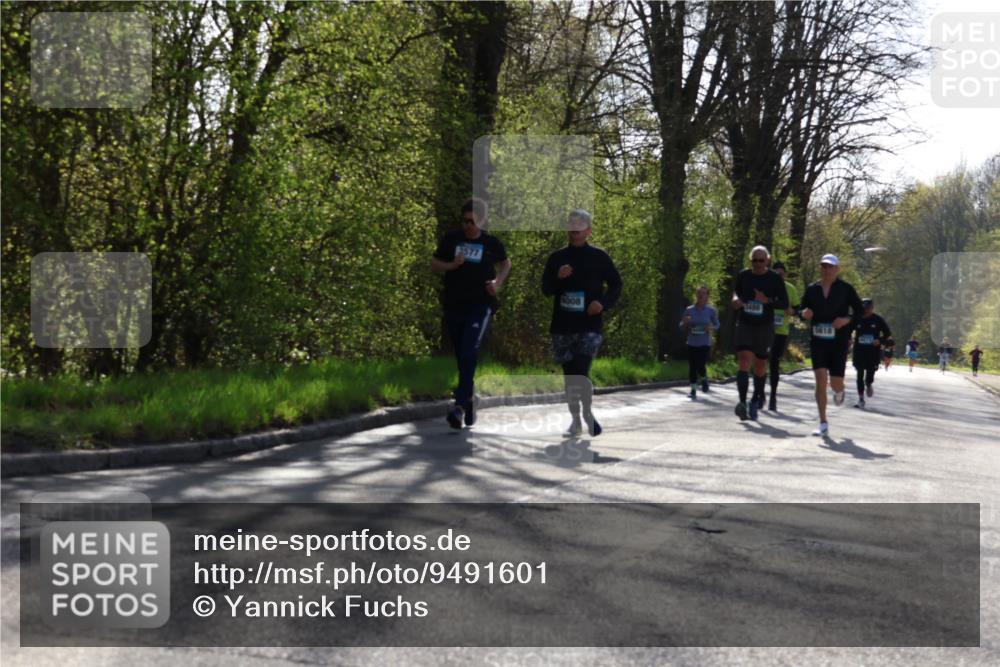 12.04.2026 - 45. Internationalen Wilhelmsburger Insellauf Yannick Fuchs http://msf.ph/oto/9491601 12.04.2026 10:42:15 Laufen 3577, 4008, 5618 meine-sportfotos.de