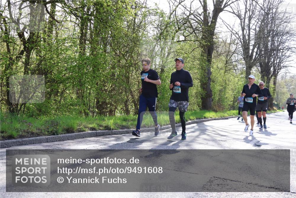 12.04.2026 - 45. Internationalen Wilhelmsburger Insellauf Yannick Fuchs http://msf.ph/oto/9491608 12.04.2026 10:42:16 Laufen 3577, 4008, 5618, 3488 meine-sportfotos.de
