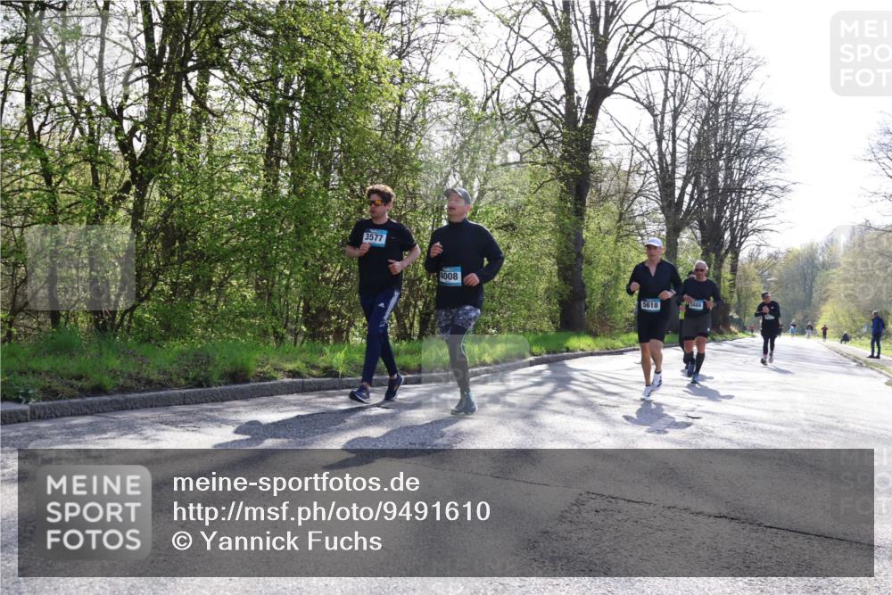 12.04.2026 - 45. Internationalen Wilhelmsburger Insellauf Yannick Fuchs http://msf.ph/oto/9491610 12.04.2026 10:42:17 Laufen 3577, 4008, 5618, 3488 meine-sportfotos.de