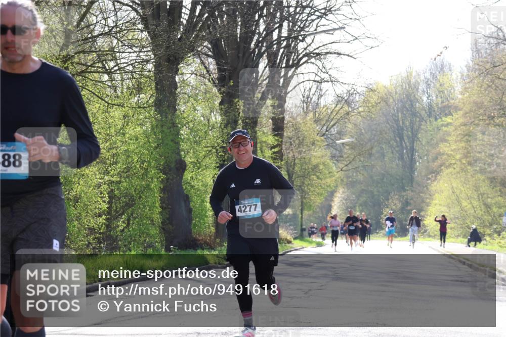 12.04.2026 - 45. Internationalen Wilhelmsburger Insellauf Yannick Fuchs http://msf.ph/oto/9491618 12.04.2026 10:42:19 Laufen 88, 4277 meine-sportfotos.de