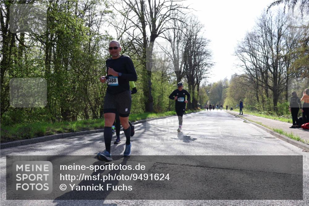 12.04.2026 - 45. Internationalen Wilhelmsburger Insellauf Yannick Fuchs http://msf.ph/oto/9491624 12.04.2026 10:42:20 Laufen 3488, 4277 meine-sportfotos.de