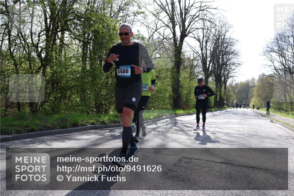 12.04.2026 - 45. Internationalen Wilhelmsburger Insellauf Yannick Fuchs http://msf.ph/oto/9491626 12.04.2026 10:42:20 Laufen 3488, 88, 4277 meine-sportfotos.de