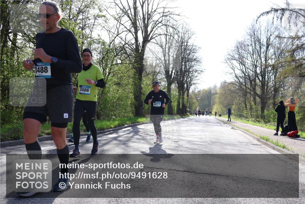12.04.2026 - 45. Internationalen Wilhelmsburger Insellauf Yannick Fuchs http://msf.ph/oto/9491628 12.04.2026 10:42:21 Laufen 488, 2088, 4277 meine-sportfotos.de