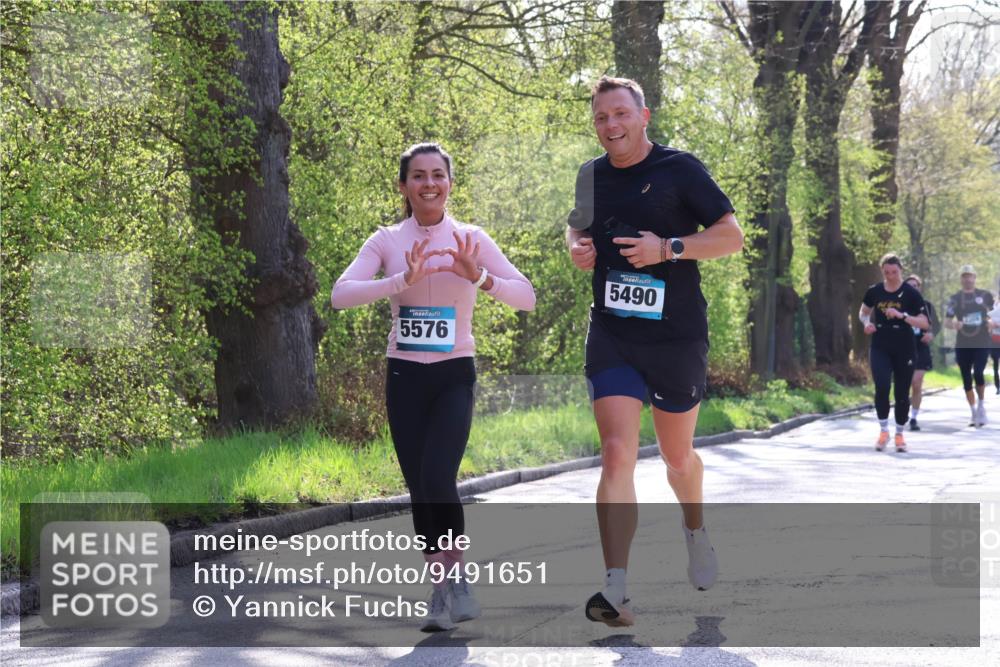 12.04.2026 - 45. Internationalen Wilhelmsburger Insellauf Yannick Fuchs http://msf.ph/oto/9491651 12.04.2026 10:42:35 Laufen 5576, 5490 meine-sportfotos.de