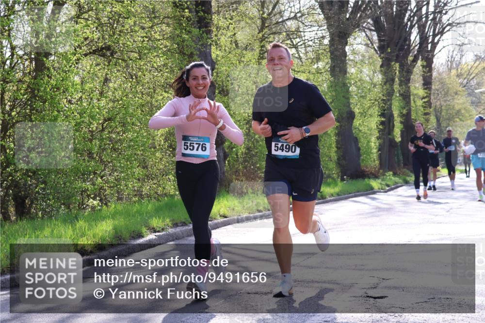 12.04.2026 - 45. Internationalen Wilhelmsburger Insellauf Yannick Fuchs http://msf.ph/oto/9491656 12.04.2026 10:42:36 Laufen 5576, 5490 meine-sportfotos.de