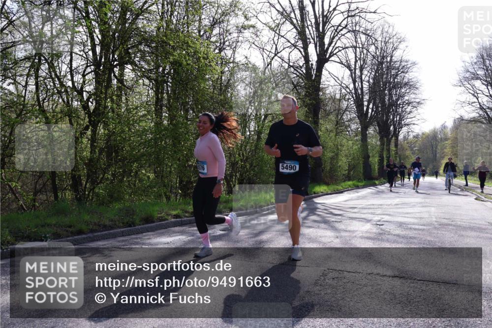 12.04.2026 - 45. Internationalen Wilhelmsburger Insellauf Yannick Fuchs http://msf.ph/oto/9491663 12.04.2026 10:42:37 Laufen 5490 meine-sportfotos.de