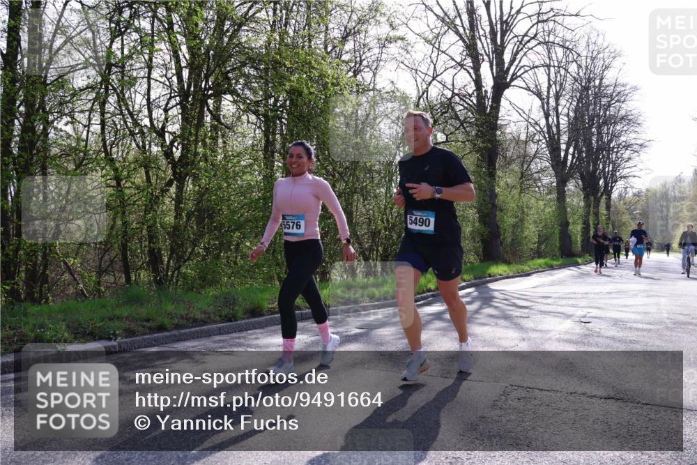 12.04.2026 - 45. Internationalen Wilhelmsburger Insellauf Yannick Fuchs http://msf.ph/oto/9491664 12.04.2026 10:42:37 Laufen 5490, 5576 meine-sportfotos.de