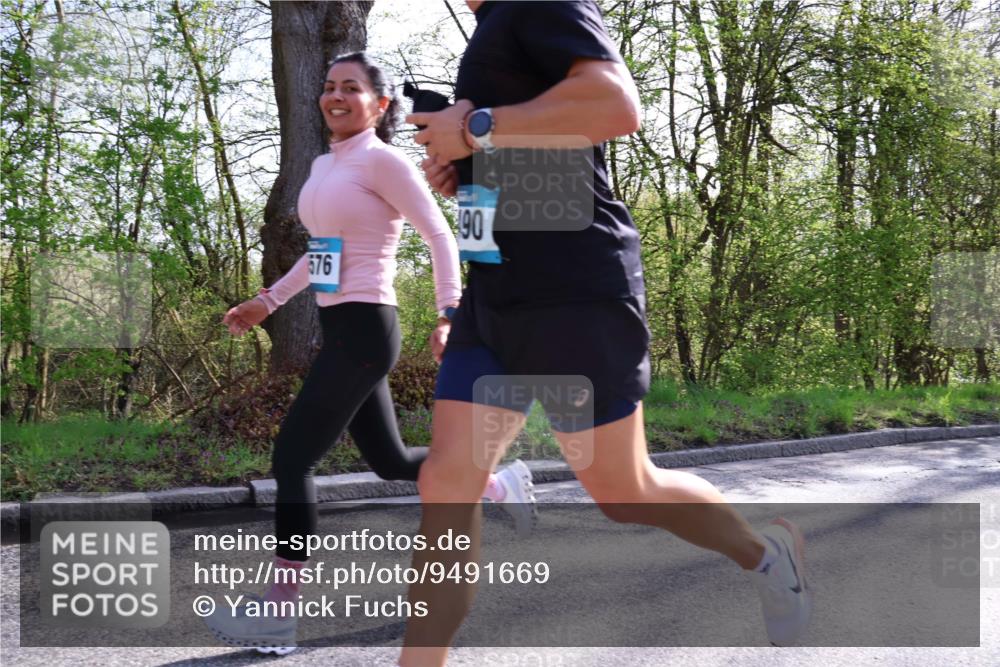 12.04.2026 - 45. Internationalen Wilhelmsburger Insellauf Yannick Fuchs http://msf.ph/oto/9491669 12.04.2026 10:42:38 Laufen 576, 90 meine-sportfotos.de
