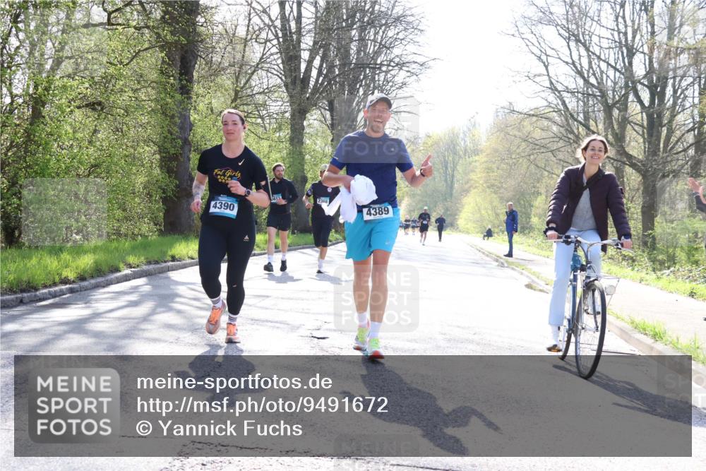 12.04.2026 - 45. Internationalen Wilhelmsburger Insellauf Yannick Fuchs http://msf.ph/oto/9491672 12.04.2026 10:42:42 Laufen 4390, 5612, 2368, 4389 meine-sportfotos.de