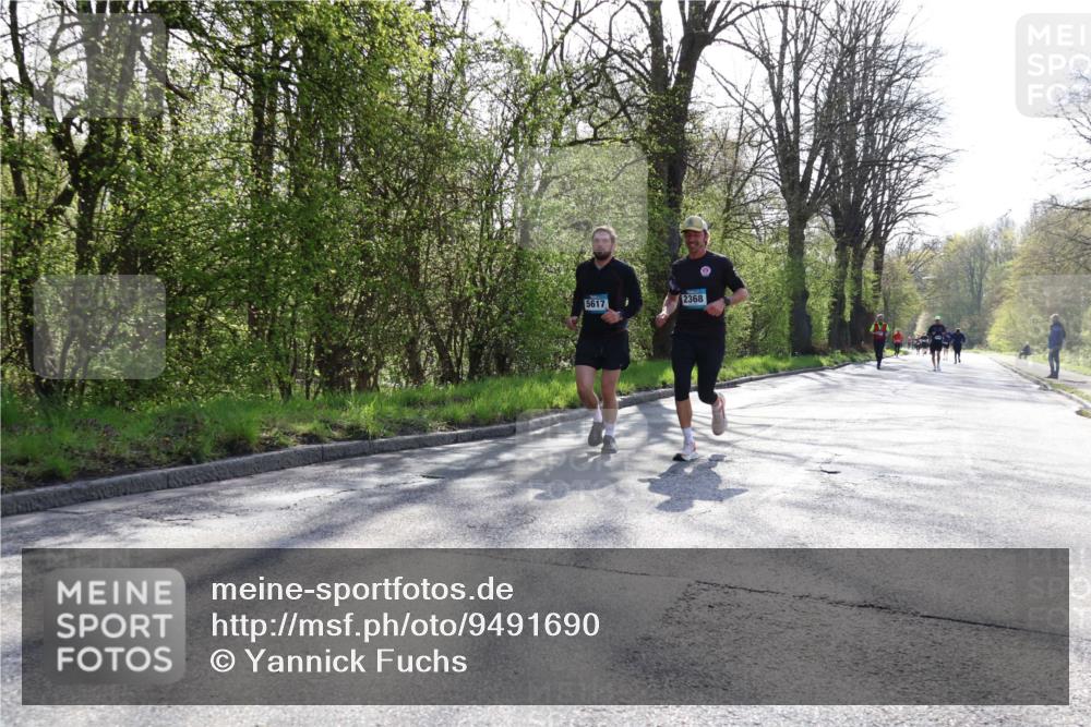 12.04.2026 - 45. Internationalen Wilhelmsburger Insellauf Yannick Fuchs http://msf.ph/oto/9491690 12.04.2026 10:42:45 Laufen 5617, 2368 meine-sportfotos.de