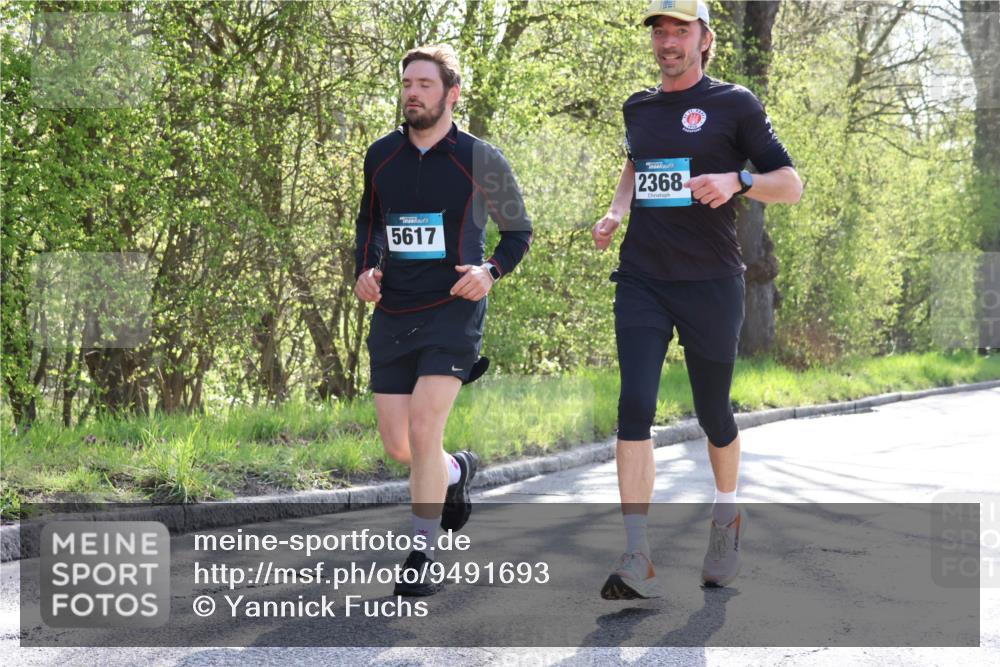 12.04.2026 - 45. Internationalen Wilhelmsburger Insellauf Yannick Fuchs http://msf.ph/oto/9491693 12.04.2026 10:42:45 Laufen 5617, 2368 meine-sportfotos.de