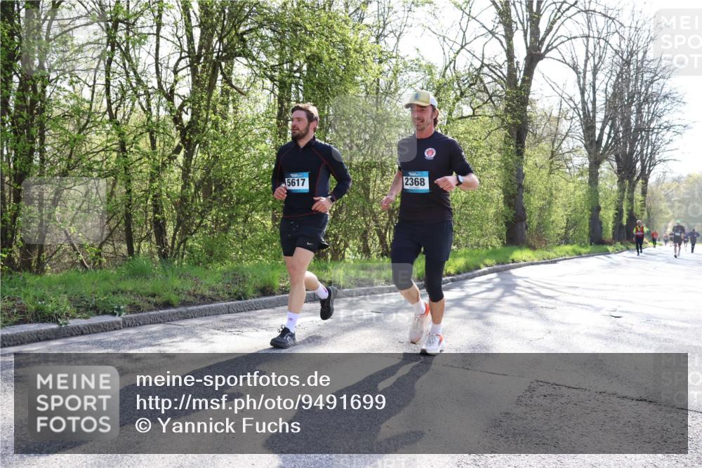 12.04.2026 - 45. Internationalen Wilhelmsburger Insellauf Yannick Fuchs http://msf.ph/oto/9491699 12.04.2026 10:42:46 Laufen 5617, 2368 meine-sportfotos.de