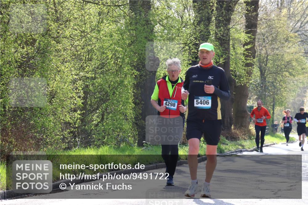 12.04.2026 - 45. Internationalen Wilhelmsburger Insellauf Yannick Fuchs http://msf.ph/oto/9491722 12.04.2026 10:42:51 Laufen 4298, 5406, 5268, 4711 meine-sportfotos.de