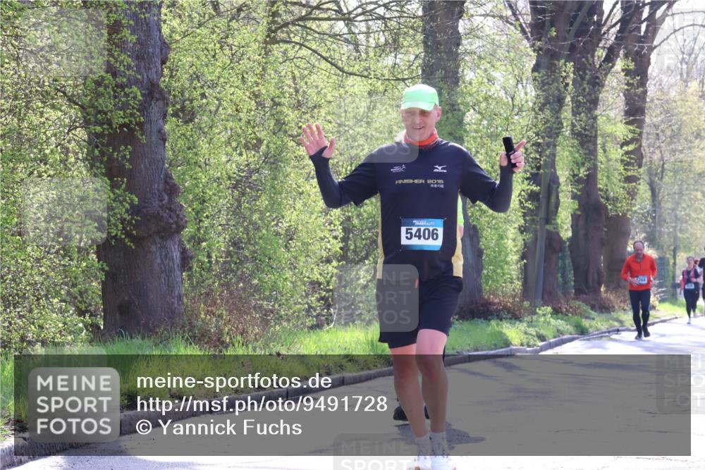 12.04.2026 - 45. Internationalen Wilhelmsburger Insellauf Yannick Fuchs http://msf.ph/oto/9491728 12.04.2026 10:42:52 Laufen 2015, 5406 meine-sportfotos.de