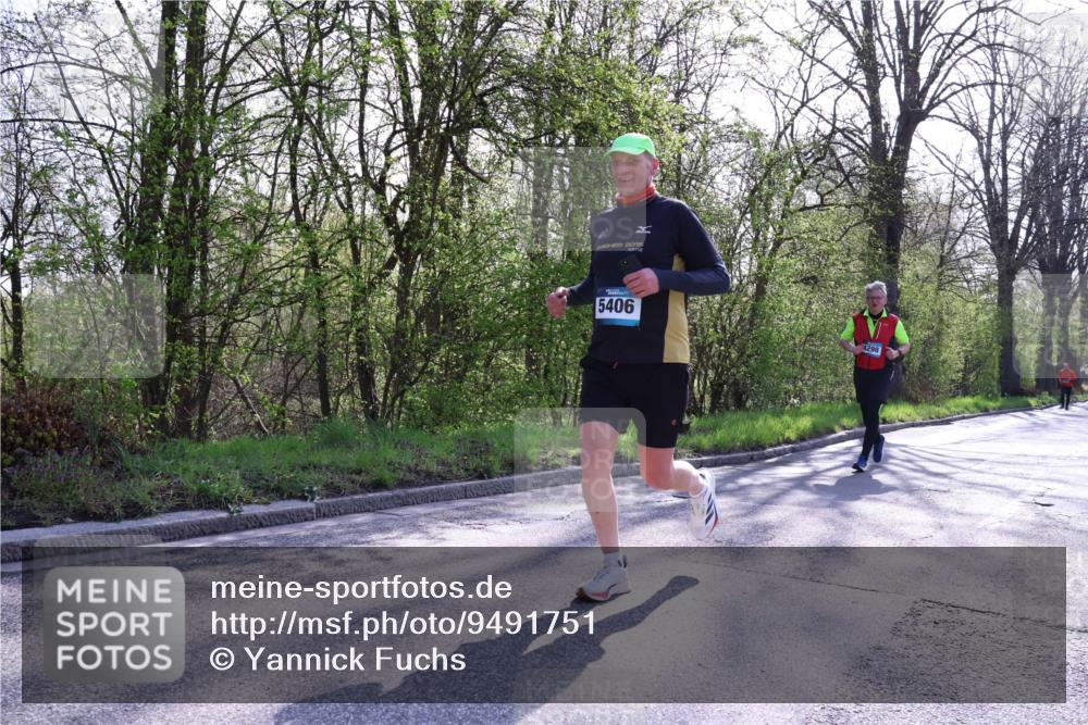 12.04.2026 - 45. Internationalen Wilhelmsburger Insellauf Yannick Fuchs http://msf.ph/oto/9491751 12.04.2026 10:42:55 Laufen 2015, 5406, 4298 meine-sportfotos.de