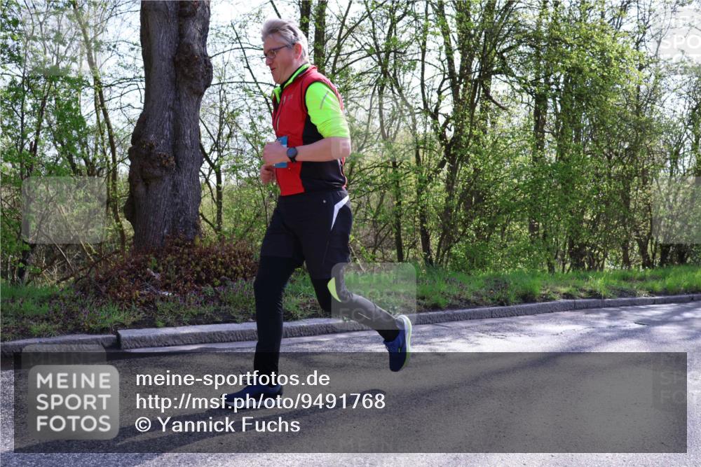 12.04.2026 - 45. Internationalen Wilhelmsburger Insellauf Yannick Fuchs http://msf.ph/oto/9491768 12.04.2026 10:42:58 Laufen  meine-sportfotos.de