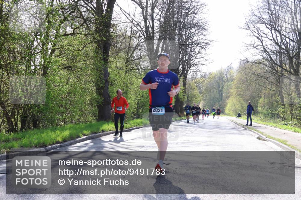 12.04.2026 - 45. Internationalen Wilhelmsburger Insellauf Yannick Fuchs http://msf.ph/oto/9491783 12.04.2026 10:43:03 Laufen 5268, 2821 meine-sportfotos.de