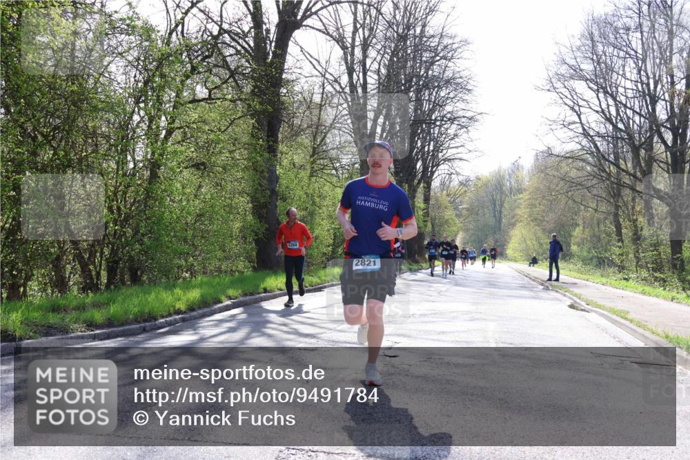12.04.2026 - 45. Internationalen Wilhelmsburger Insellauf Yannick Fuchs http://msf.ph/oto/9491784 12.04.2026 10:43:03 Laufen 5268, 2821 meine-sportfotos.de