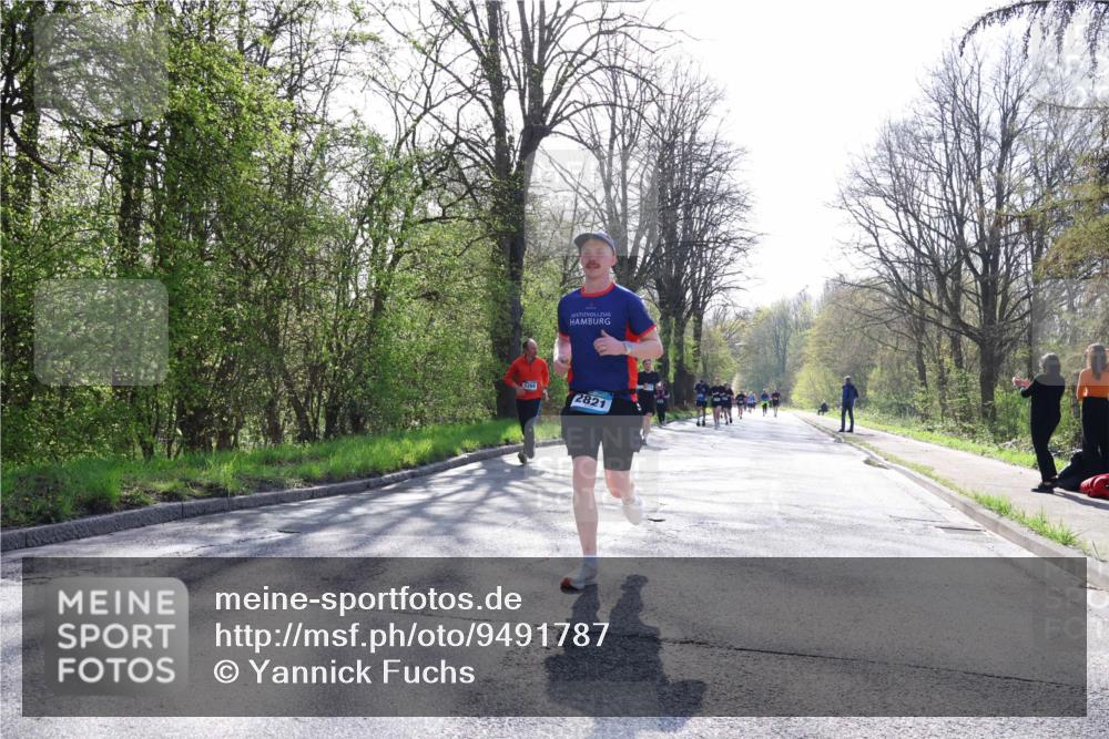 12.04.2026 - 45. Internationalen Wilhelmsburger Insellauf Yannick Fuchs http://msf.ph/oto/9491787 12.04.2026 10:43:04 Laufen 5263, 2821 meine-sportfotos.de
