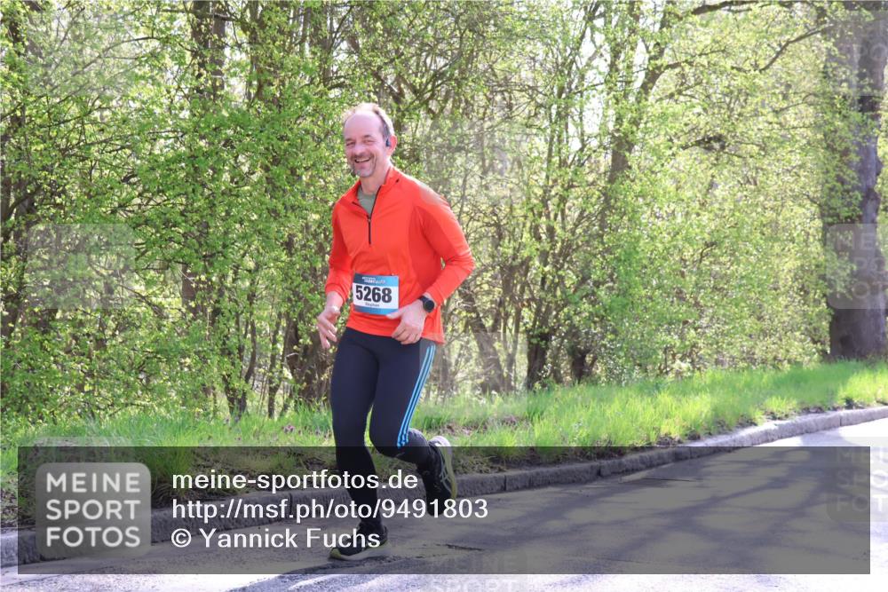 12.04.2026 - 45. Internationalen Wilhelmsburger Insellauf Yannick Fuchs http://msf.ph/oto/9491803 12.04.2026 10:43:06 Laufen 5268 meine-sportfotos.de