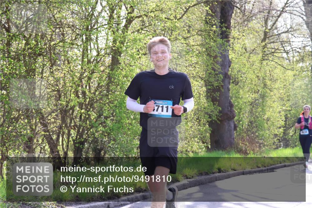 12.04.2026 - 45. Internationalen Wilhelmsburger Insellauf Yannick Fuchs http://msf.ph/oto/9491810 12.04.2026 10:43:08 Laufen 711, 4636 meine-sportfotos.de