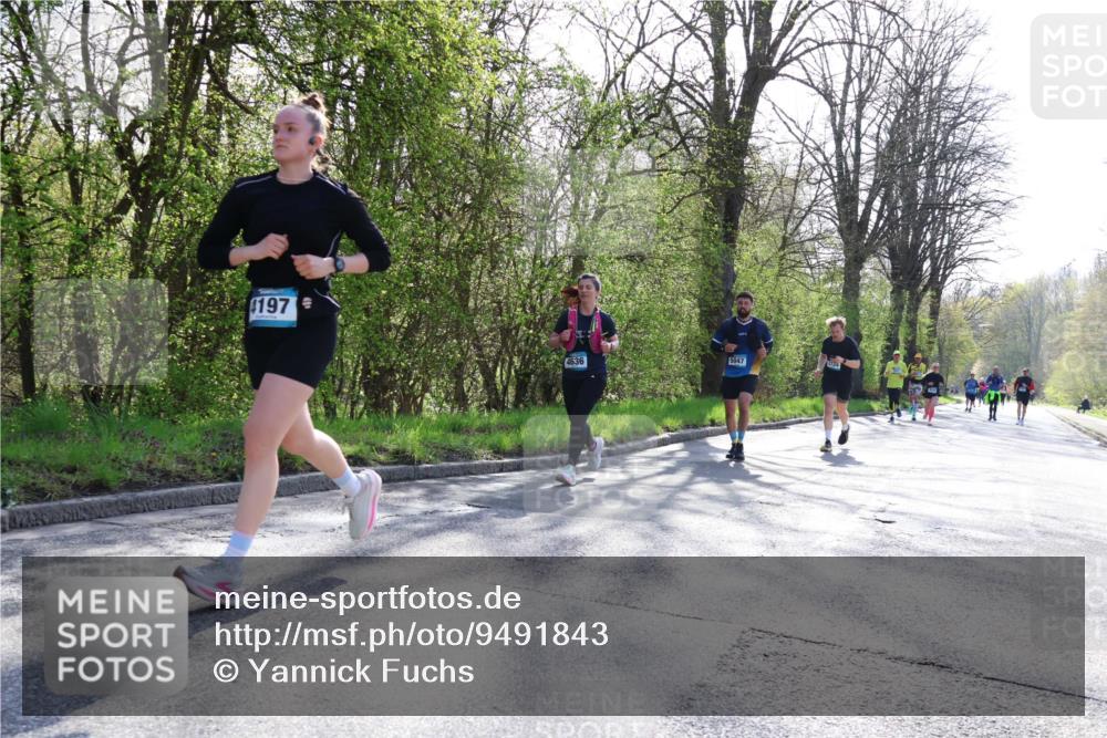 12.04.2026 - 45. Internationalen Wilhelmsburger Insellauf Yannick Fuchs http://msf.ph/oto/9491843 12.04.2026 10:43:13 Laufen 4197, 4636, 5047, 5047 meine-sportfotos.de