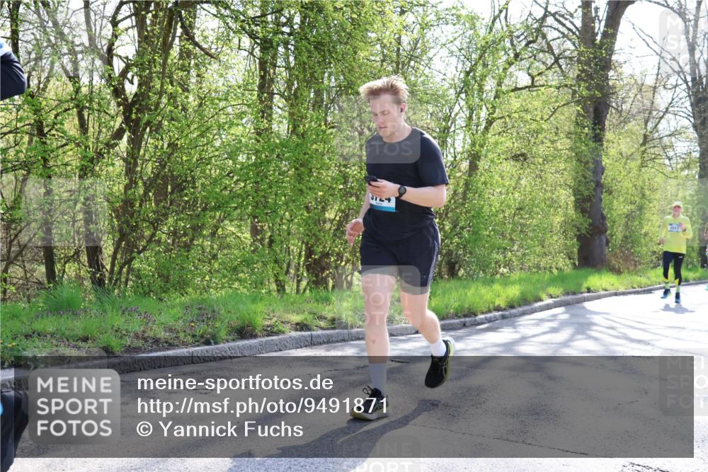 12.04.2026 - 45. Internationalen Wilhelmsburger Insellauf Yannick Fuchs http://msf.ph/oto/9491871 12.04.2026 10:43:17 Laufen 1117, 2921 meine-sportfotos.de