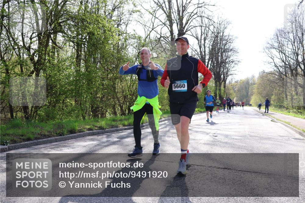 12.04.2026 - 45. Internationalen Wilhelmsburger Insellauf Yannick Fuchs http://msf.ph/oto/9491920 12.04.2026 10:43:25 Laufen 5660 meine-sportfotos.de
