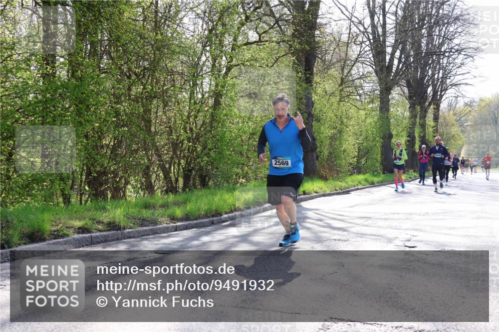 12.04.2026 - 45. Internationalen Wilhelmsburger Insellauf Yannick Fuchs http://msf.ph/oto/9491932 12.04.2026 10:43:27 Laufen 2569, 4500 meine-sportfotos.de