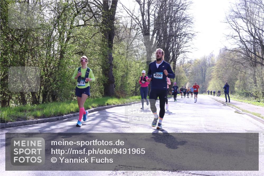 12.04.2026 - 45. Internationalen Wilhelmsburger Insellauf Yannick Fuchs http://msf.ph/oto/9491965 12.04.2026 10:43:32 Laufen 4500, 3118 meine-sportfotos.de