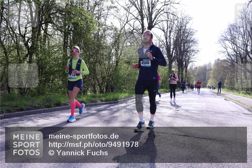 12.04.2026 - 45. Internationalen Wilhelmsburger Insellauf Yannick Fuchs http://msf.ph/oto/9491978 12.04.2026 10:43:33 Laufen 118, 4500, 333 meine-sportfotos.de