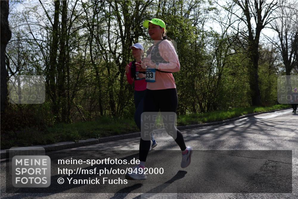 12.04.2026 - 45. Internationalen Wilhelmsburger Insellauf Yannick Fuchs http://msf.ph/oto/9492000 12.04.2026 10:43:36 Laufen 333 meine-sportfotos.de