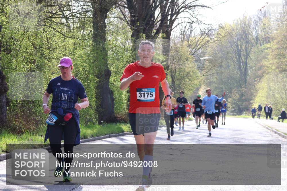 12.04.2026 - 45. Internationalen Wilhelmsburger Insellauf Yannick Fuchs http://msf.ph/oto/9492008 12.04.2026 10:43:39 Laufen 055, 3175, 1432, 580, 4131 meine-sportfotos.de