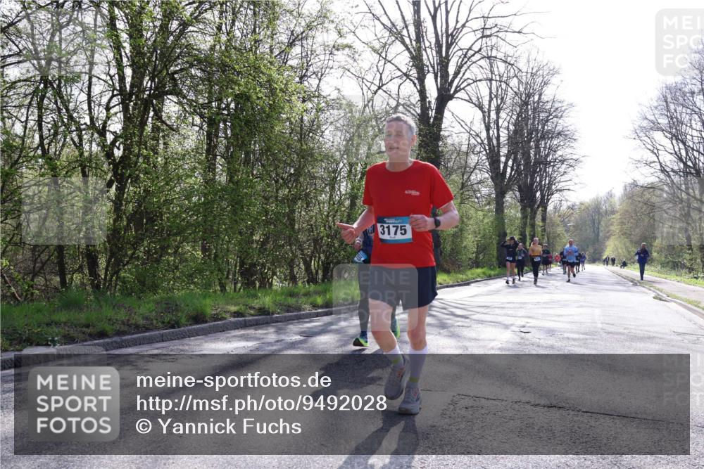 12.04.2026 - 45. Internationalen Wilhelmsburger Insellauf Yannick Fuchs http://msf.ph/oto/9492028 12.04.2026 10:43:41 Laufen 3175 meine-sportfotos.de