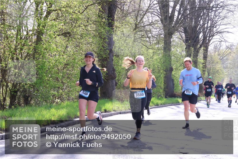 12.04.2026 - 45. Internationalen Wilhelmsburger Insellauf Yannick Fuchs http://msf.ph/oto/9492050 12.04.2026 10:43:44 Laufen 3580, 3396, 4131, 5822, 5557 meine-sportfotos.de