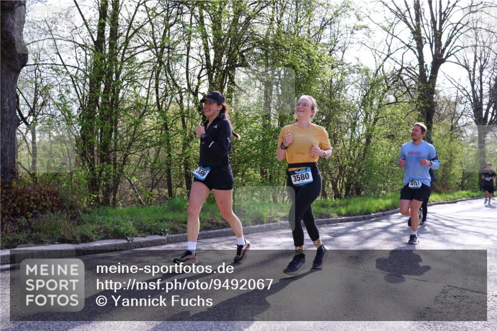 12.04.2026 - 45. Internationalen Wilhelmsburger Insellauf Yannick Fuchs http://msf.ph/oto/9492067 12.04.2026 10:43:46 Laufen 3, 9, 3580, 4131 meine-sportfotos.de